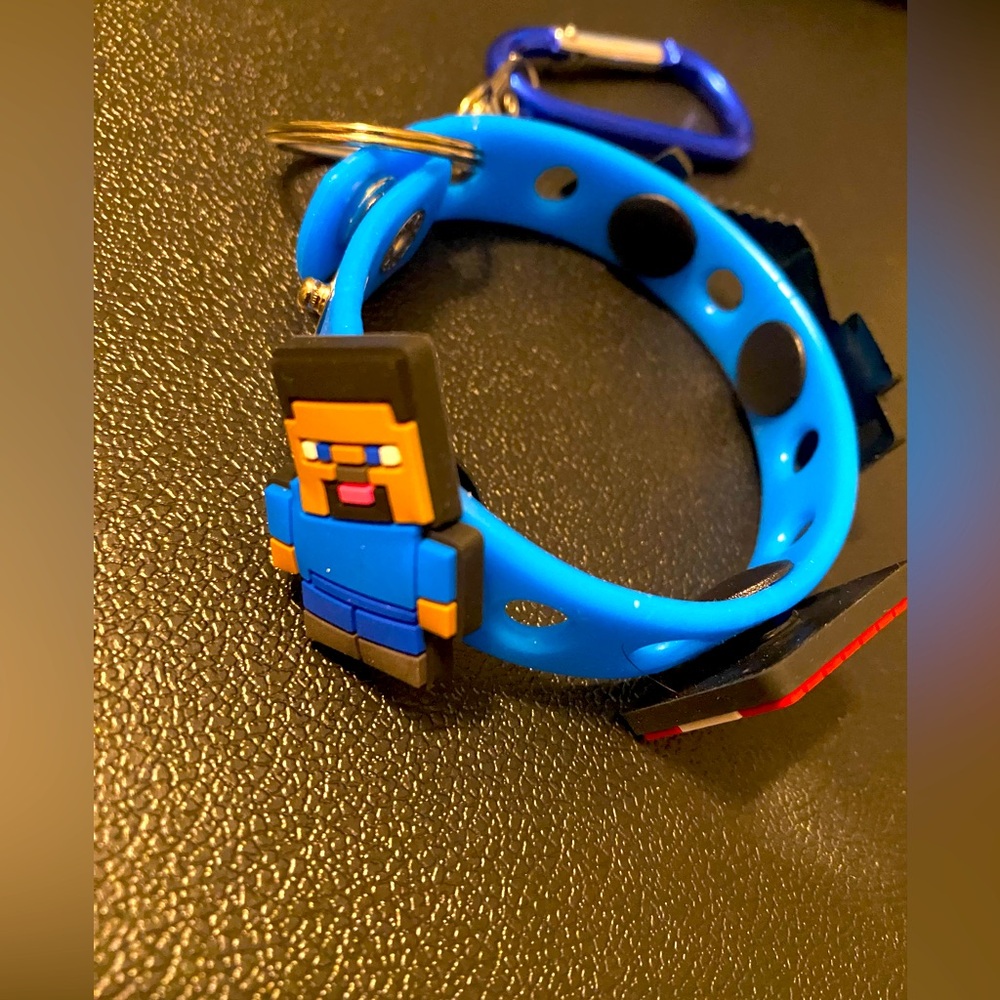 Brand new Minecraft Bracelet / Key Ring